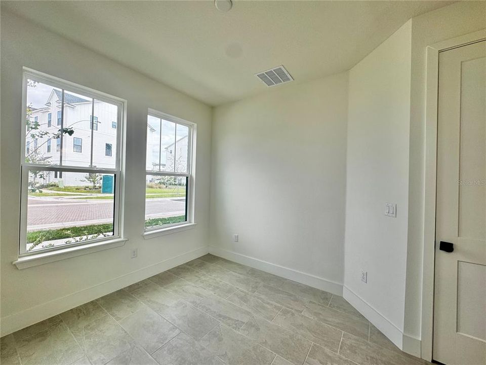 For Rent: $3,050 (4 beds, 3 baths, 1846 Square Feet)