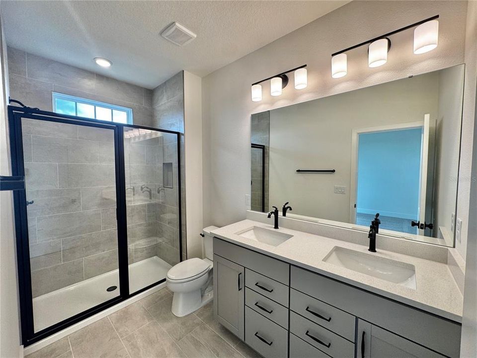 For Rent: $3,050 (4 beds, 3 baths, 1846 Square Feet)