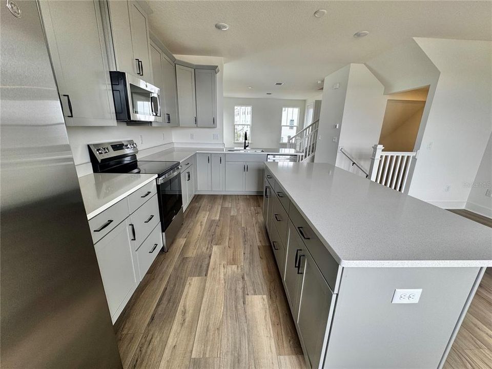 For Rent: $3,050 (4 beds, 3 baths, 1846 Square Feet)