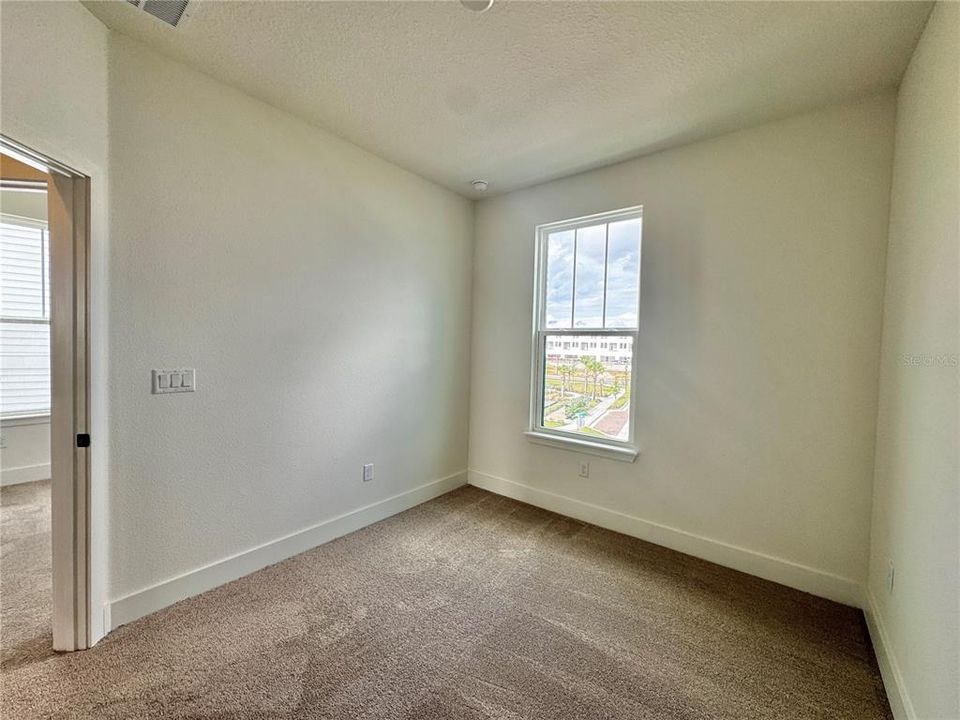 For Rent: $3,050 (4 beds, 3 baths, 1846 Square Feet)