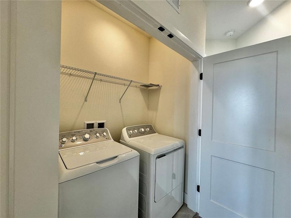 For Rent: $3,050 (4 beds, 3 baths, 1846 Square Feet)