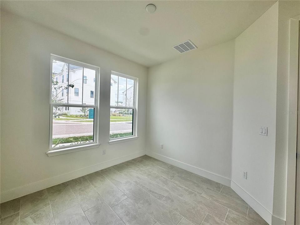 For Rent: $3,050 (4 beds, 3 baths, 1846 Square Feet)