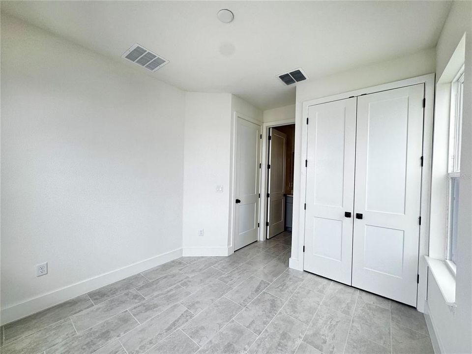 For Rent: $3,050 (4 beds, 3 baths, 1846 Square Feet)