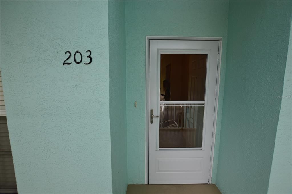 For Sale: $149,000 (2 beds, 2 baths, 1024 Square Feet)