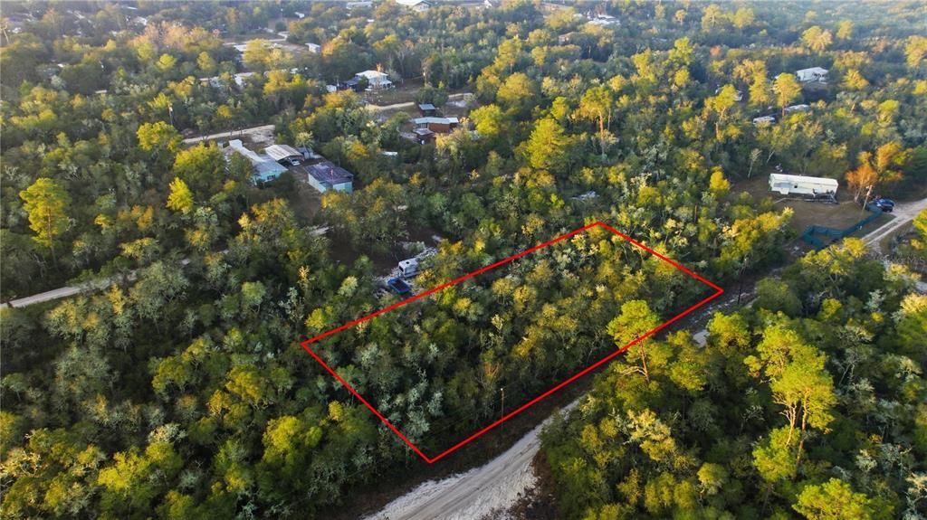 На продажу: $26,000 (0.63 acres)