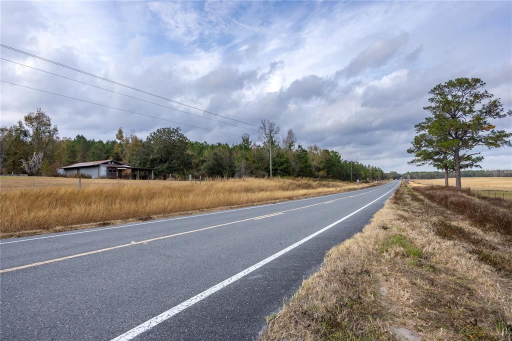 На продажу: $850,000 (2 спален, 1 ванн, 564 Квадратных фут)