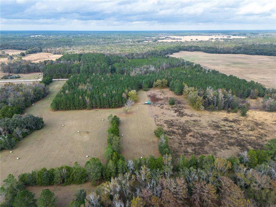 На продажу: $850,000 (2 спален, 1 ванн, 564 Квадратных фут)