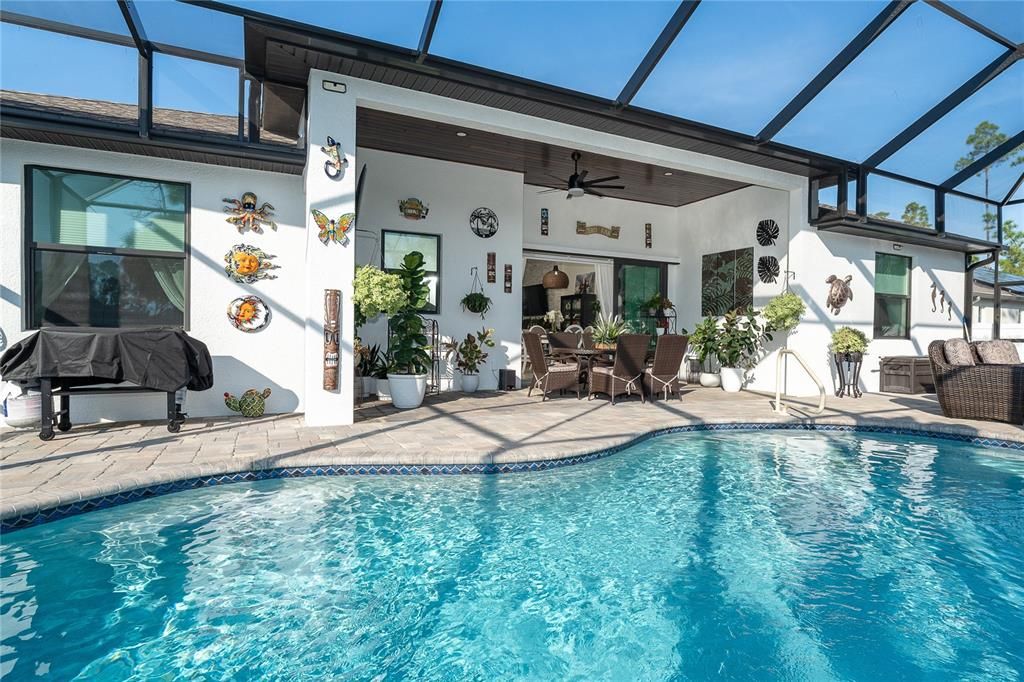 На продажу: $675,000 (3 спален, 2 ванн, 2004 Квадратных фут)