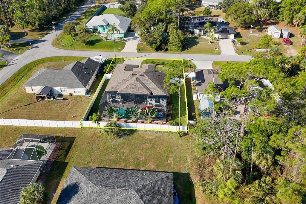 На продажу: $675,000 (3 спален, 2 ванн, 2004 Квадратных фут)