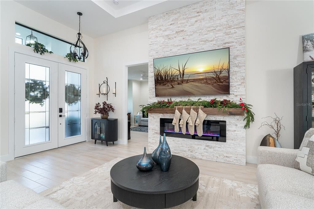 На продажу: $675,000 (3 спален, 2 ванн, 2004 Квадратных фут)