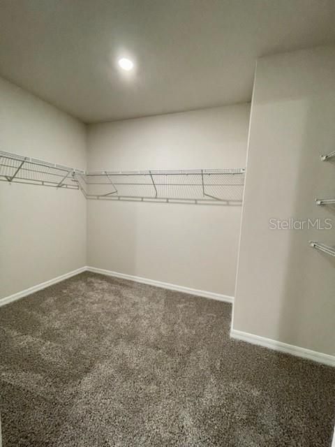 For Rent: $2,145 (4 beds, 2 baths, 1682 Square Feet)