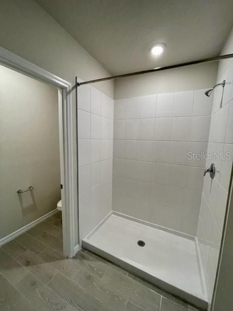 For Rent: $2,145 (4 beds, 2 baths, 1682 Square Feet)