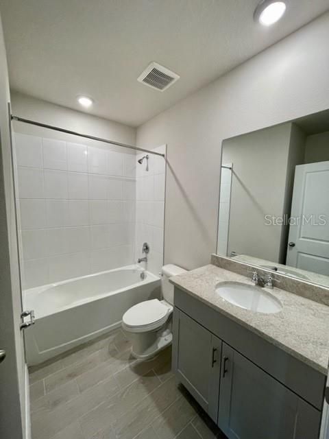 For Rent: $2,145 (4 beds, 2 baths, 1682 Square Feet)