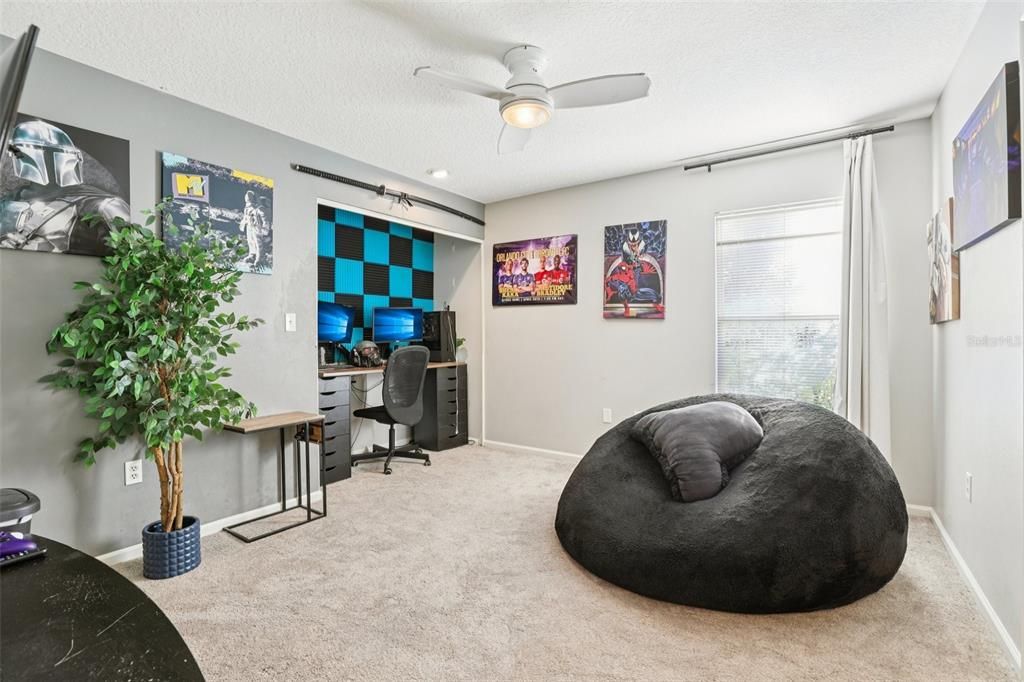 На продажу: $1,599,000 (5 спален, 4 ванн, 3824 Квадратных фут)