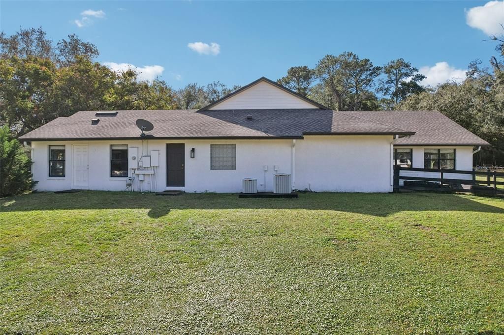 На продажу: $1,599,000 (5 спален, 4 ванн, 3824 Квадратных фут)