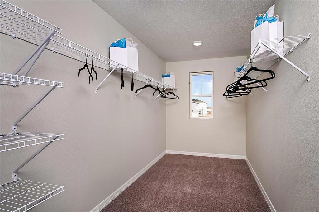 For Sale: $415,840 (5 beds, 3 baths, 2470 Square Feet)