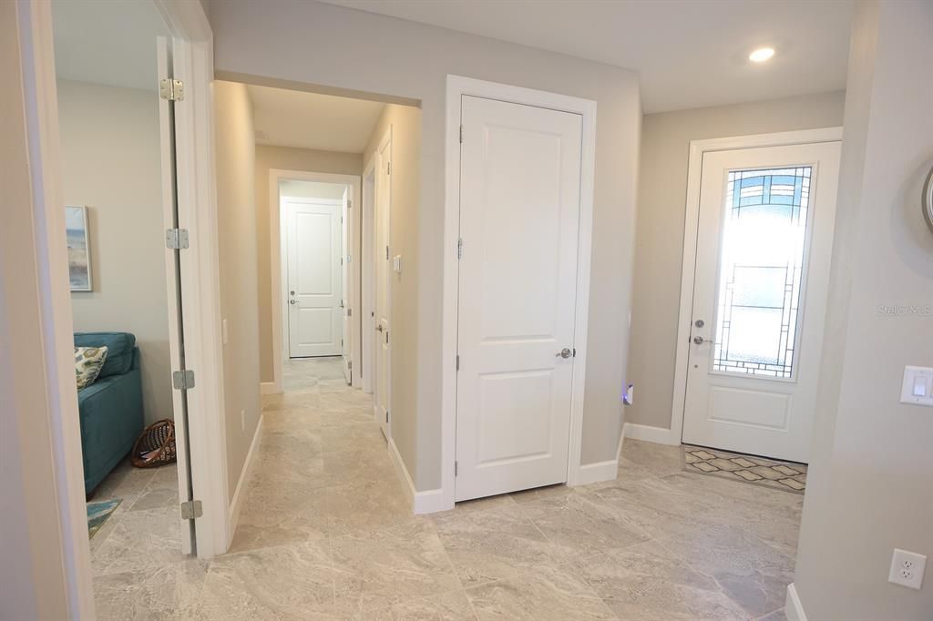 Active With Contract: $489,000 (2 beds, 2 baths, 1584 Square Feet)