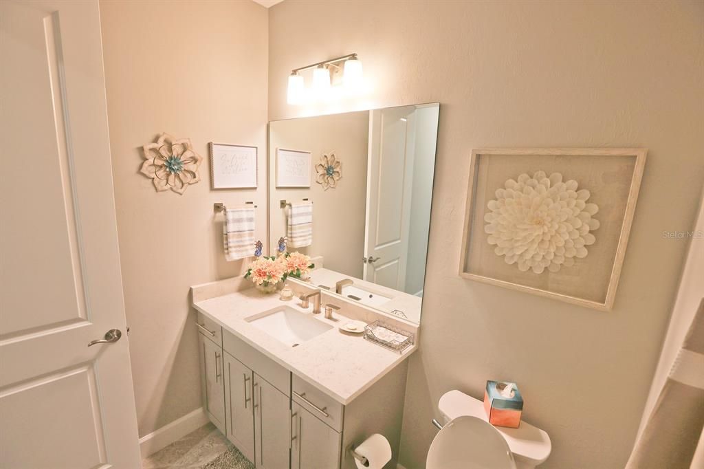 Active With Contract: $489,000 (2 beds, 2 baths, 1584 Square Feet)