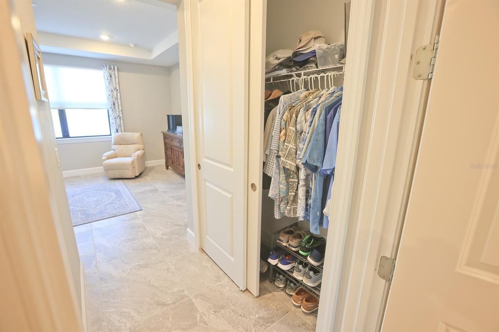 Active With Contract: $489,000 (2 beds, 2 baths, 1584 Square Feet)