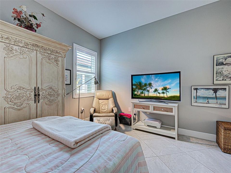 待售: $585,000 (2 贝兹, 2 浴室, 1581 平方英尺)