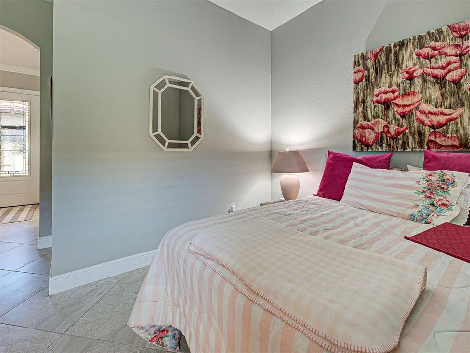 待售: $585,000 (2 贝兹, 2 浴室, 1581 平方英尺)