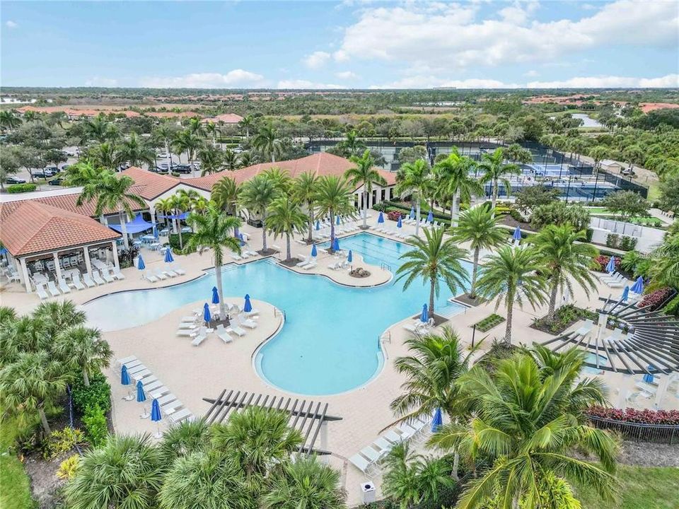 待售: $585,000 (2 贝兹, 2 浴室, 1581 平方英尺)