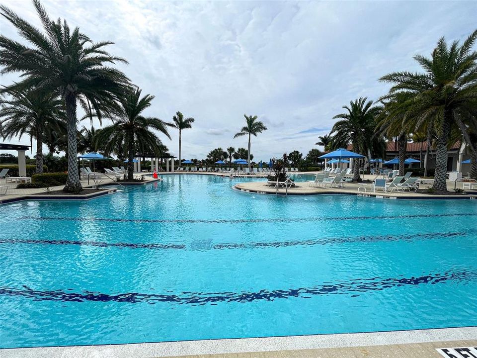 待售: $585,000 (2 贝兹, 2 浴室, 1581 平方英尺)