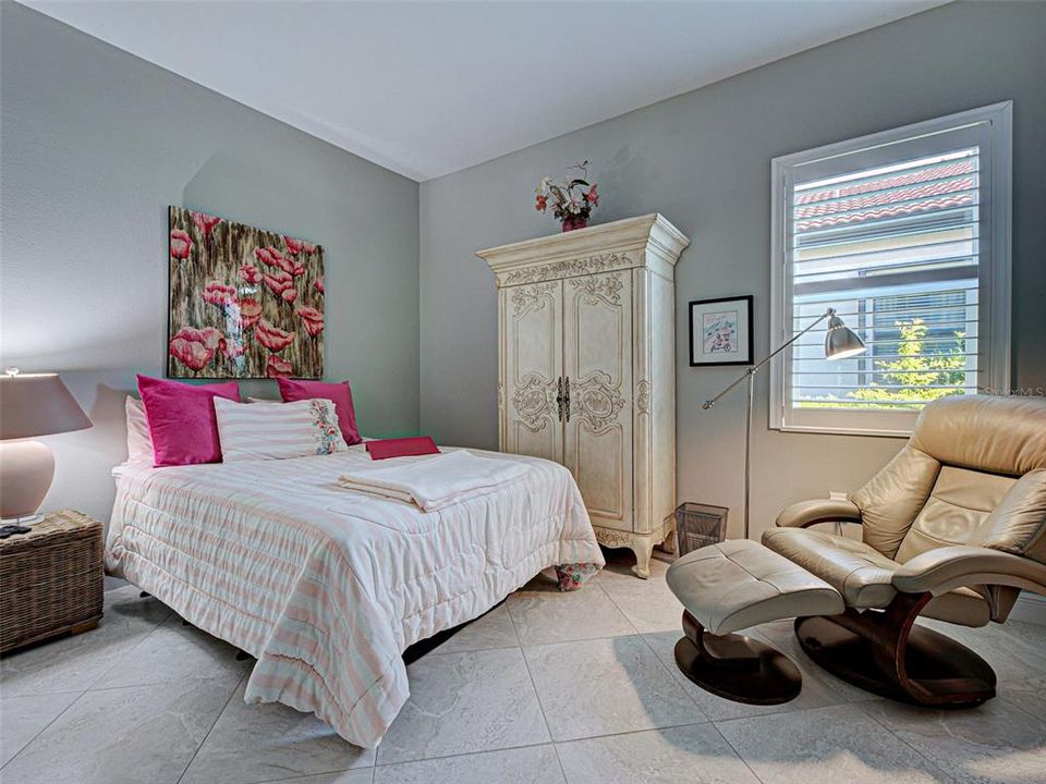 待售: $585,000 (2 贝兹, 2 浴室, 1581 平方英尺)