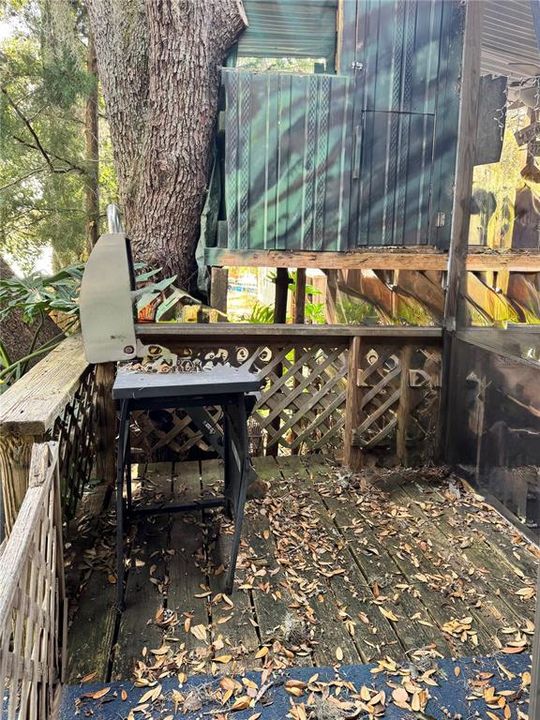 For Sale: $100,000 (3 beds, 2 baths, 1344 Square Feet)