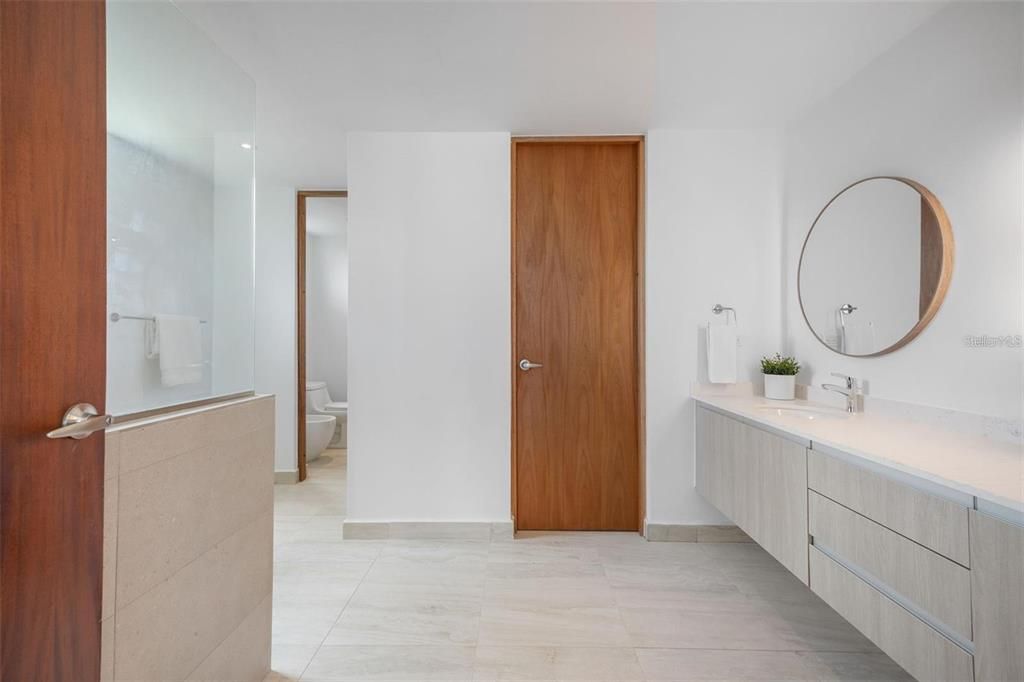 For Rent: $8,750 (4 beds, 4 baths, 3400 Square Feet)