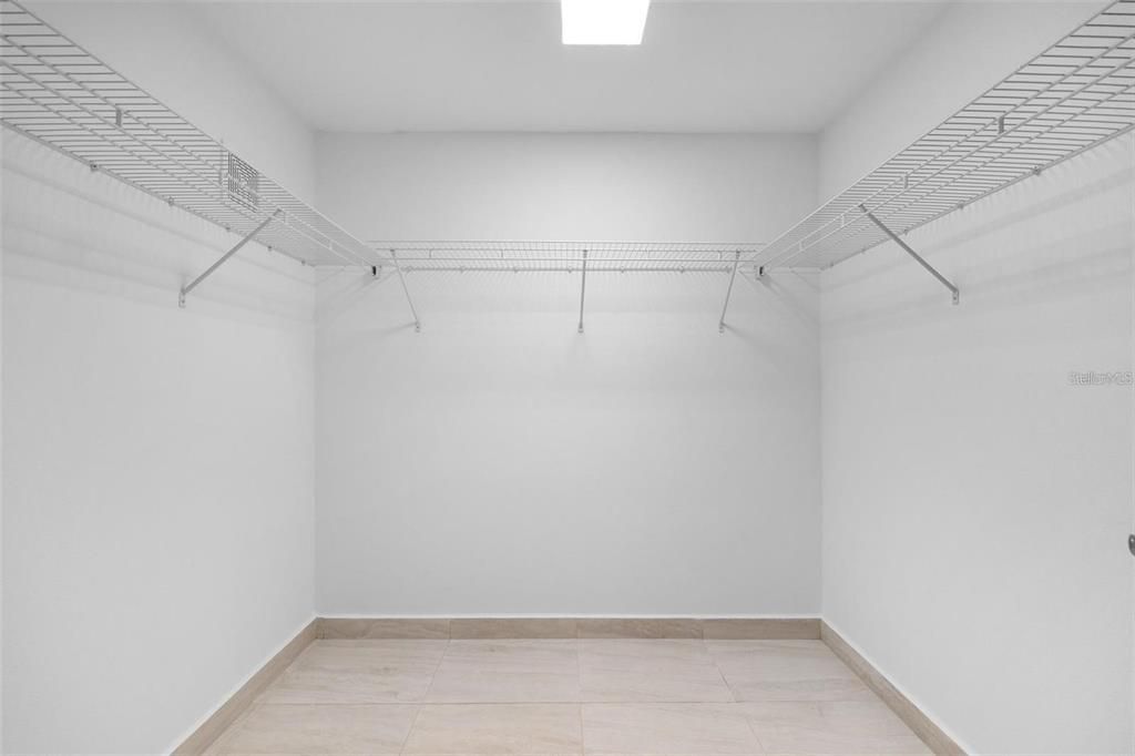 For Rent: $8,750 (4 beds, 4 baths, 3400 Square Feet)