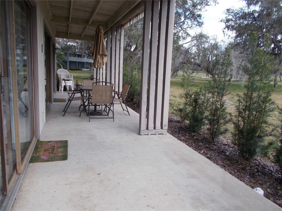 待售: $155,000 (2 贝兹, 2 浴室, 1123 平方英尺)