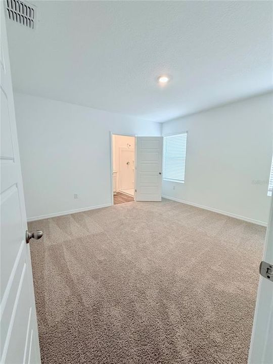 В аренду: $2,195 (4 спален, 2 ванн, 1665 Квадратных фут)