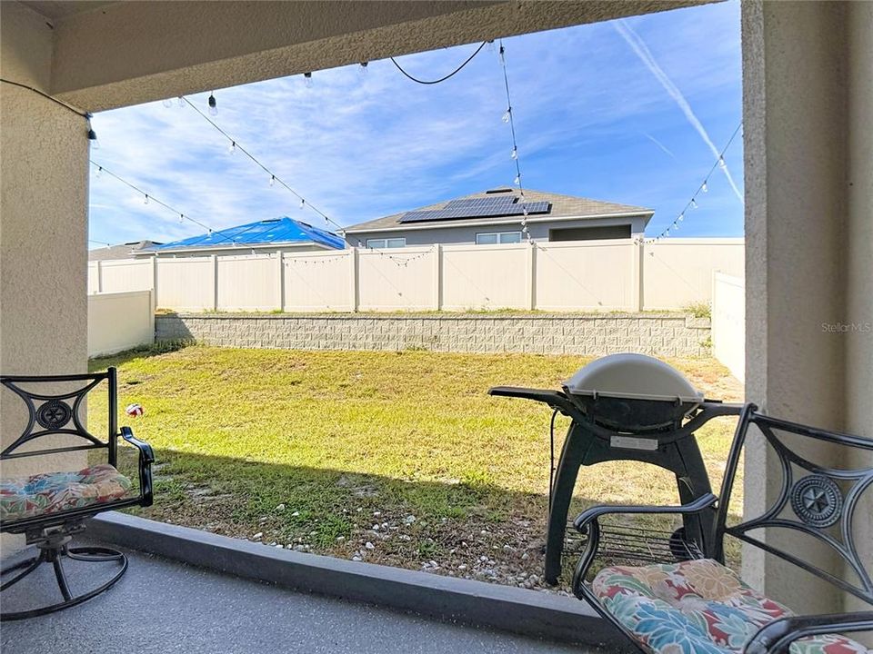 For Sale: $300,000 (3 beds, 2 baths, 1725 Square Feet)