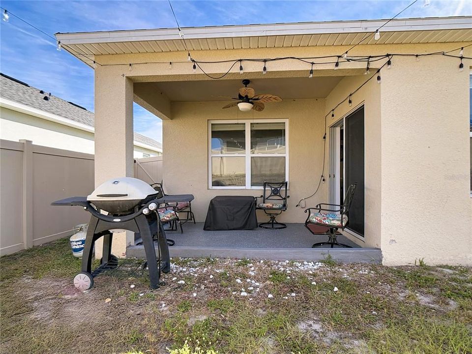 For Sale: $300,000 (3 beds, 2 baths, 1725 Square Feet)