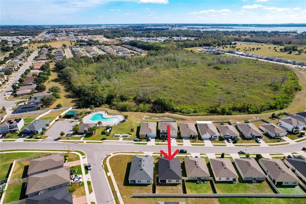 For Sale: $300,000 (3 beds, 2 baths, 1725 Square Feet)