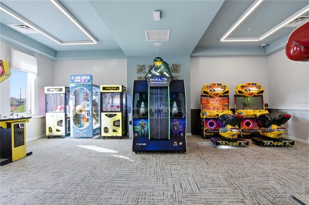 For Sale: $468,000 (4 beds, 3 baths, 1902 Square Feet)