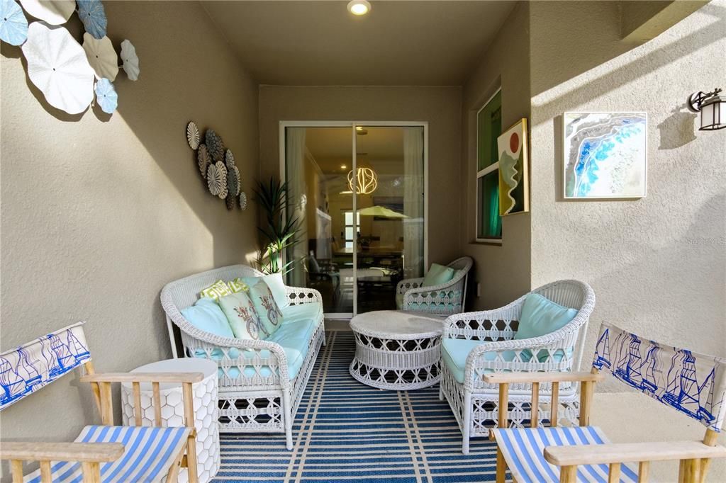 For Sale: $468,000 (4 beds, 3 baths, 1902 Square Feet)