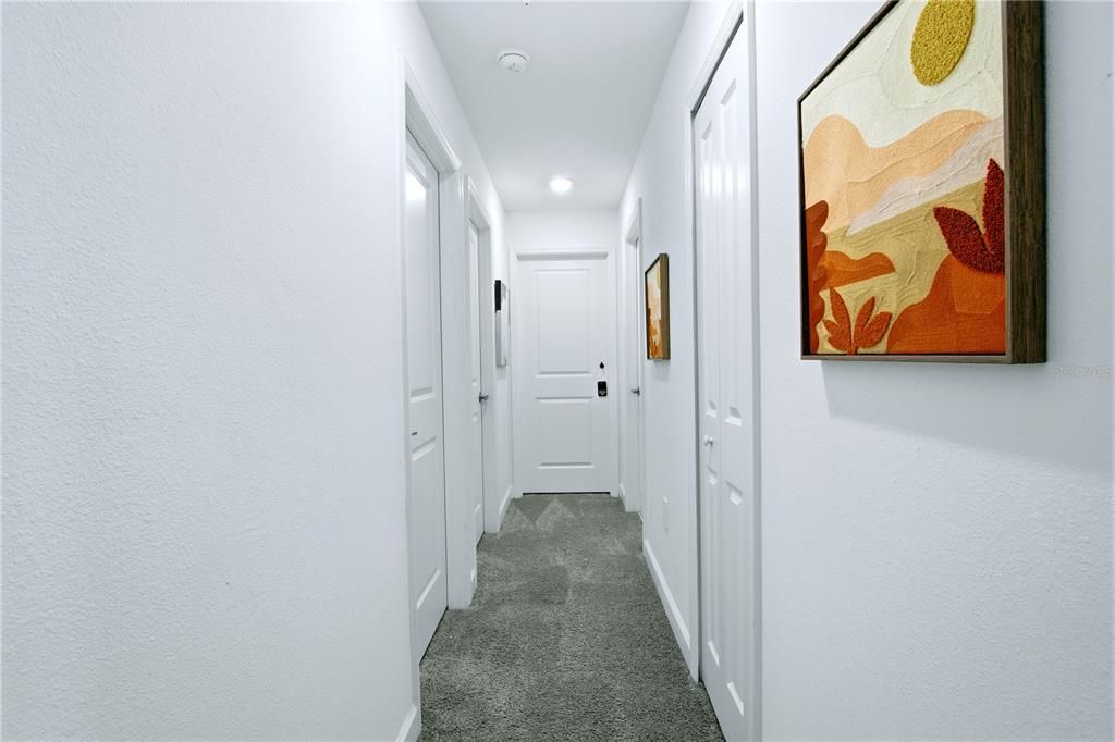 For Sale: $468,000 (4 beds, 3 baths, 1902 Square Feet)