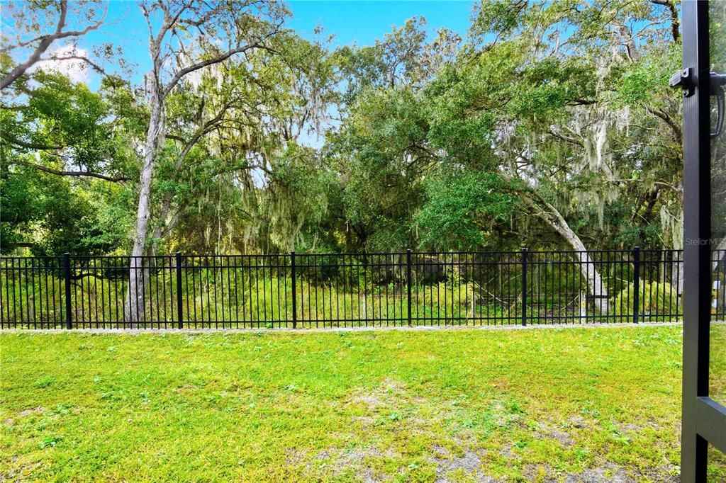 For Sale: $468,000 (4 beds, 3 baths, 1902 Square Feet)