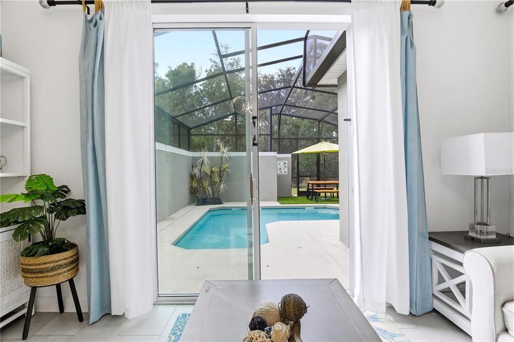 For Sale: $468,000 (4 beds, 3 baths, 1902 Square Feet)