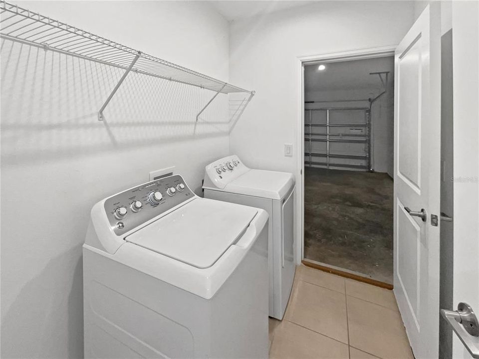 For Sale: $363,000 (4 beds, 3 baths, 2031 Square Feet)