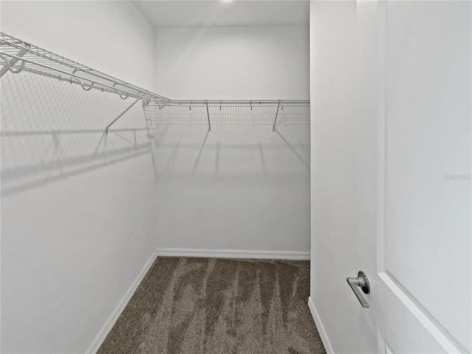 For Sale: $363,000 (4 beds, 3 baths, 2031 Square Feet)