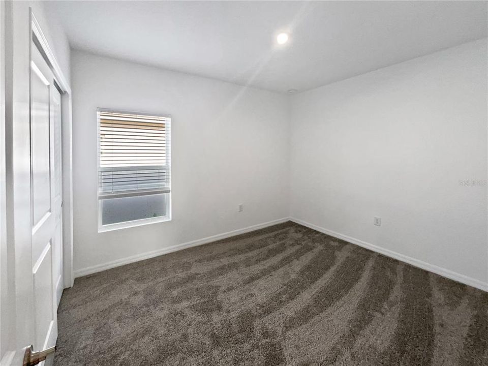 For Sale: $363,000 (4 beds, 3 baths, 2031 Square Feet)