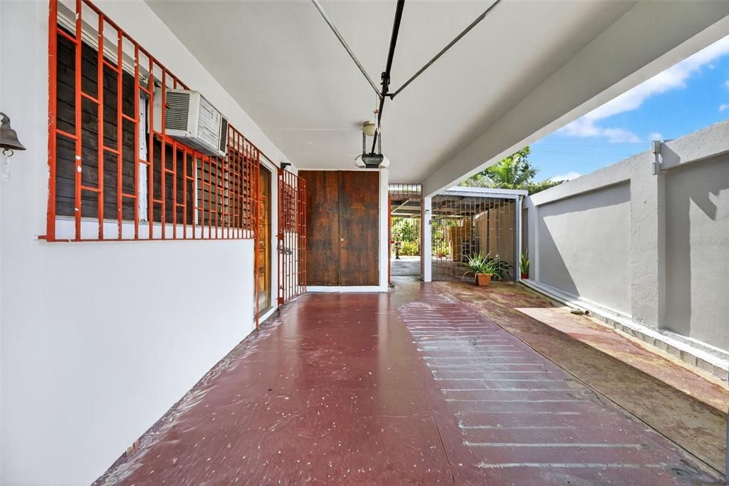 En Venta: $310,000 (3 camas, 2 baños, 1321 Pies cuadrados)