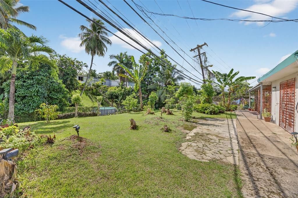 En Venta: $310,000 (3 camas, 2 baños, 1321 Pies cuadrados)