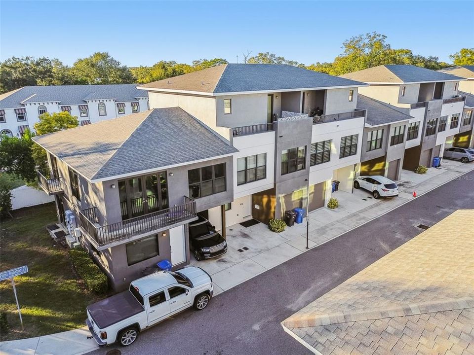 For Sale: $440,000 (4 beds, 3 baths, 2109 Square Feet)