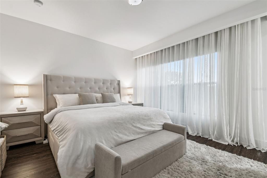 For Sale: $440,000 (4 beds, 3 baths, 2109 Square Feet)