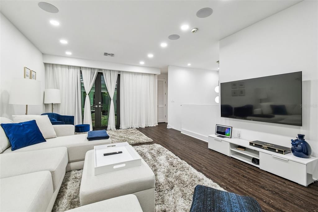 For Sale: $440,000 (4 beds, 3 baths, 2109 Square Feet)