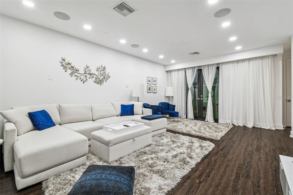 For Sale: $440,000 (4 beds, 3 baths, 2109 Square Feet)